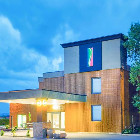 Super 8 By Wyndham Plattsburgh Hotel Екстериор снимка